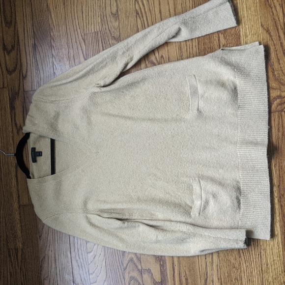 J. Crew V- Neck Front Pocket Tunic Sweater - Picture 6 of 7